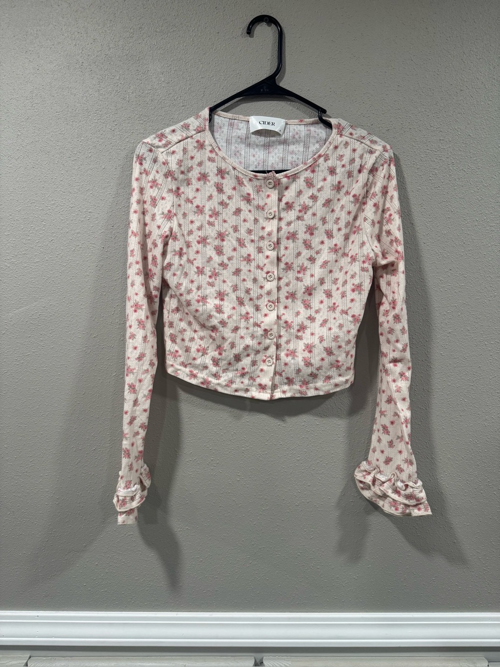 Cider Cream and Pink Floral Button-Front Ribbed Top - Picture 2 of 7